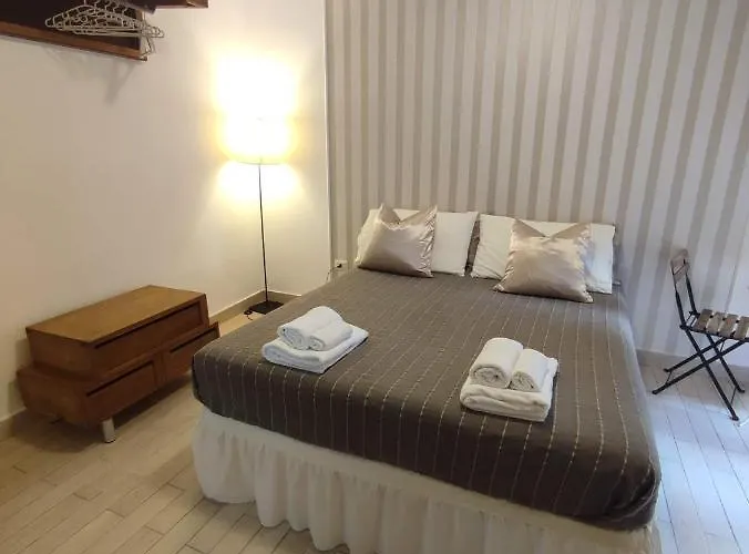 La Casa Di Rosmary Bed & Breakfast